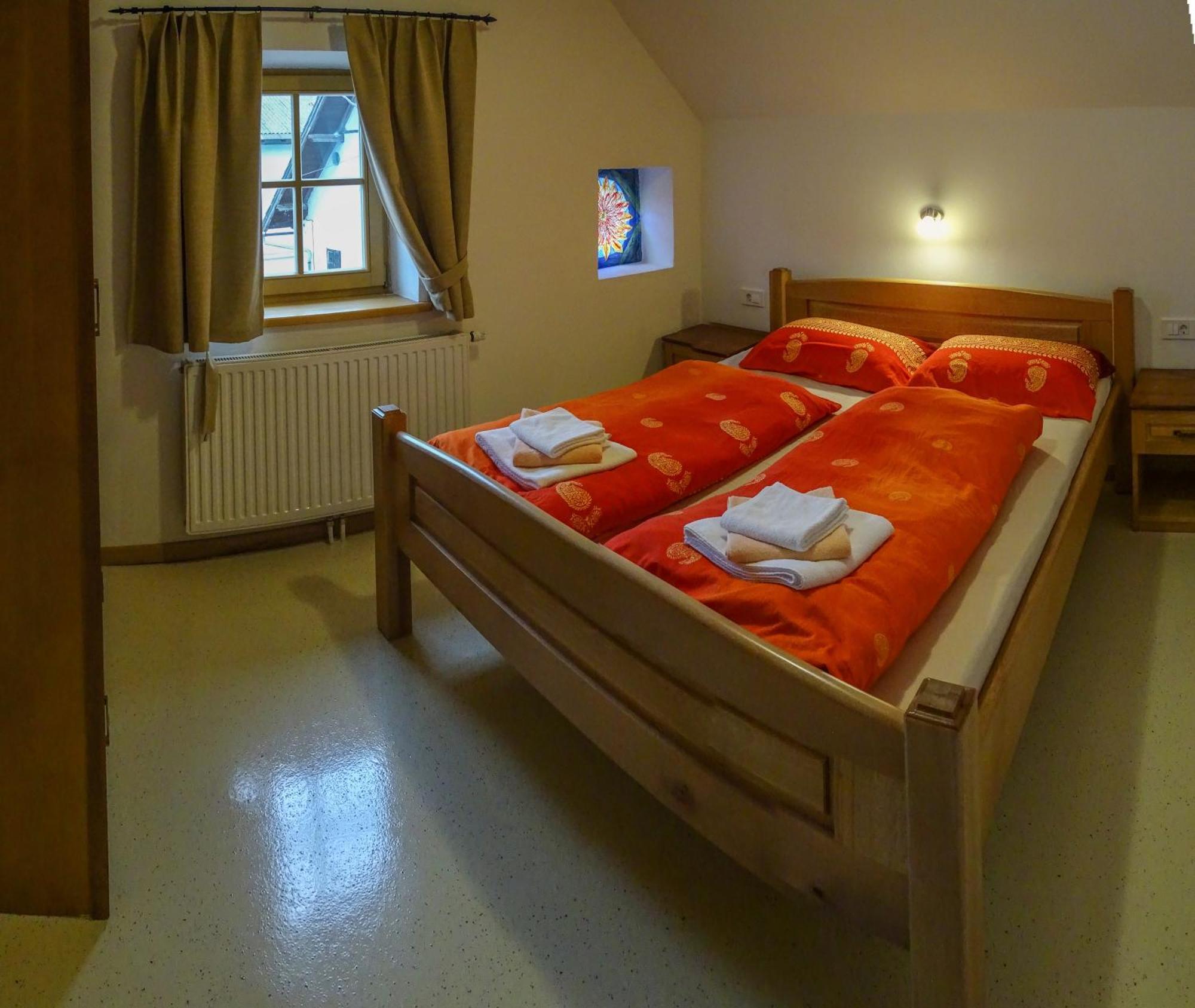 Apartmaji Pri Marodnu Bohinj Rum bild