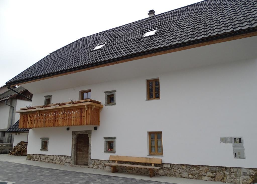 Apartmaji Pri Marodnu Bohinj Exteriör bild