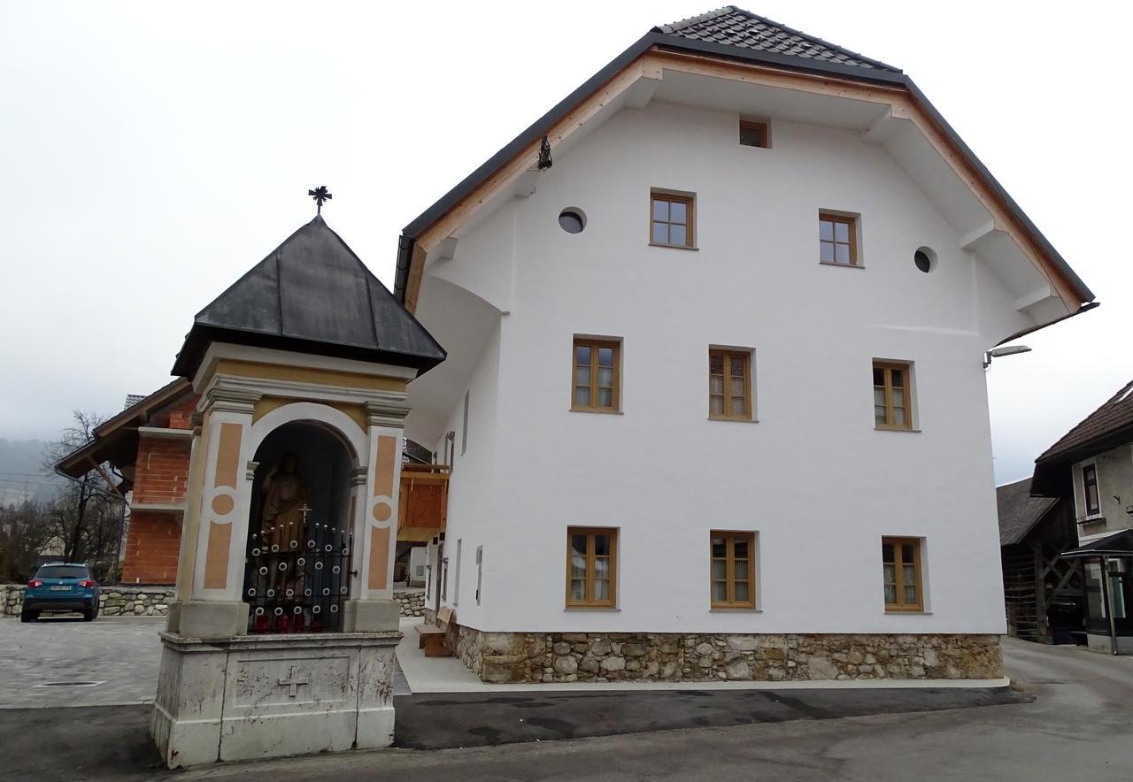 Apartmaji Pri Marodnu Bohinj Exteriör bild